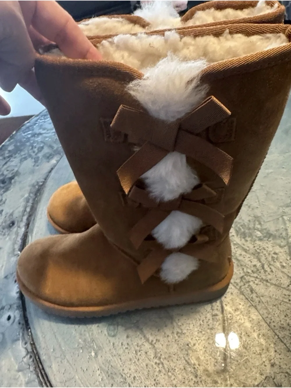 NWOB Koolaburra Uggs Chestnut Tall Suede Boots with Shearling & Side Bows Size 8